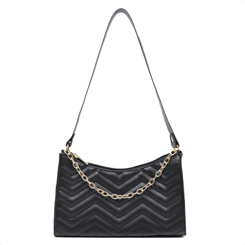 Bolsa Feminina Meia Lua com Corrente Decorativa e Alça Transversal