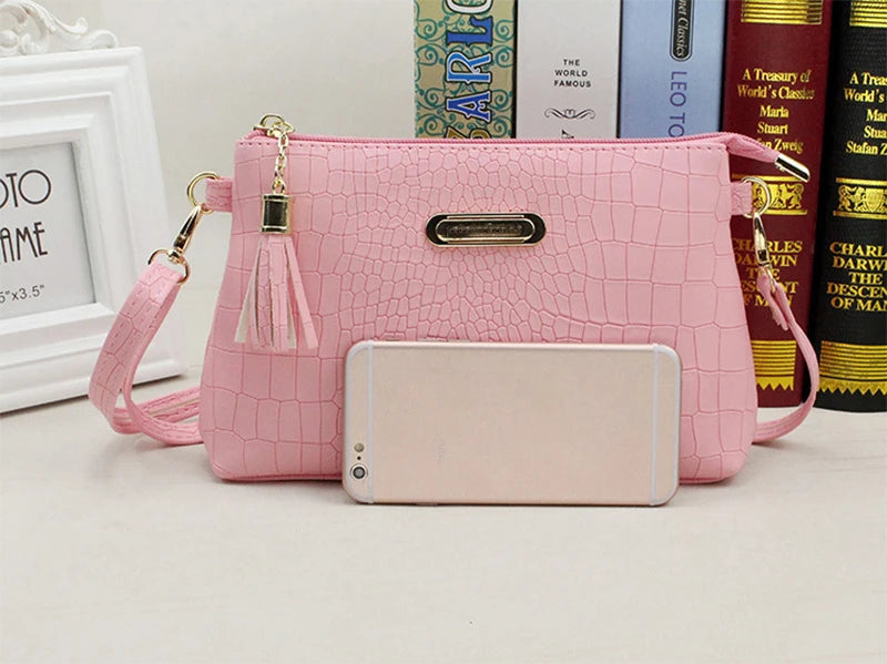 Bolsa Feminina Transversal com Estampa de Crocodilo – Couro Sintético de Luxo, Modelo Carteiro da Moda