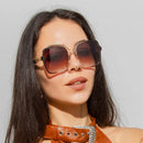 Óculos de Sol Feminino Quadrado Fashion – Armação Grande Colorida com Lente Gradiente para Uso Outdoor