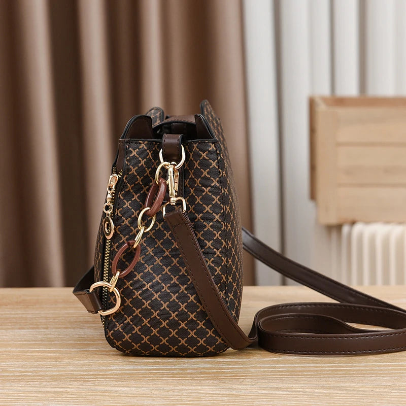 Bolsa Feminina Estilo Bucket – Design Luxuoso, Estampa Xadrez e Alça Transversal