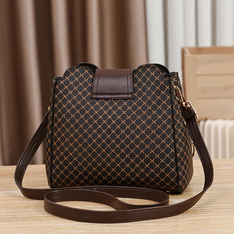 Bolsa Feminina Estilo Bucket – Design Luxuoso, Estampa Xadrez e Alça Transversal