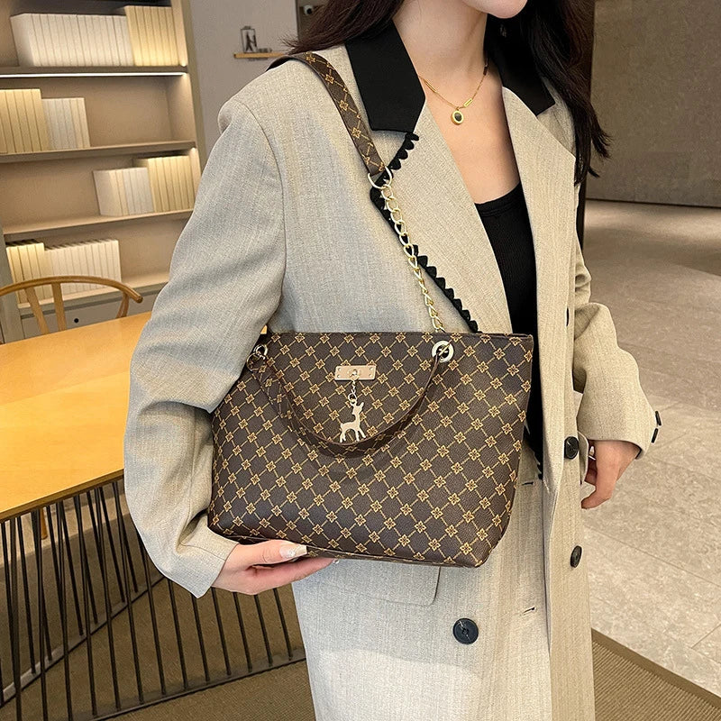 Bolsa Feminina Grande Outono/Inverno 2025 – Modelo Retrô com Alça de Ombro