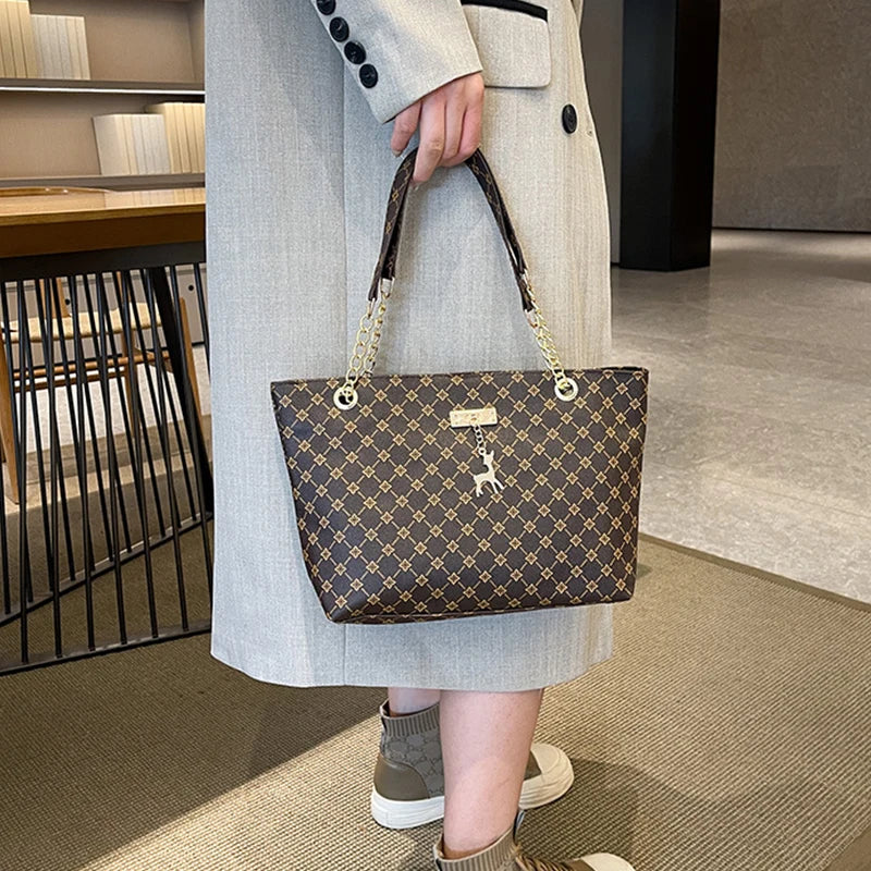 Bolsa Feminina Grande Outono/Inverno 2025 – Modelo Retrô com Alça de Ombro