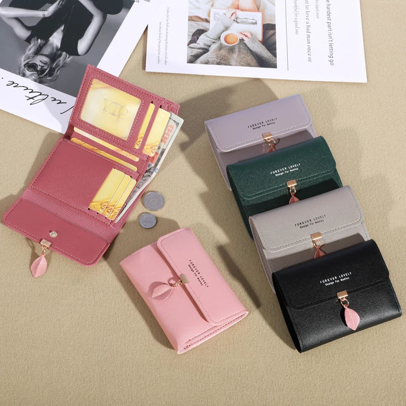 Carteira Trifold Feminina com Design Minimalista – Clutch Casual com Porta-Cartões e Porta-Moedas